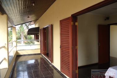 Casa &agrave; venda - 283m&sup2; - Centro