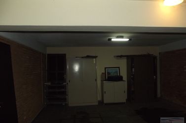 Casa &agrave; venda - 376m&sup2; - Centro