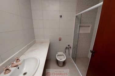 Casa &agrave; venda - 547m&sup2; - Centro