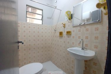 Casa para alugar - 60m&sup2; - Centro