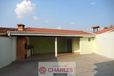 Casa &agrave; venda - 102m&sup2; - Centro