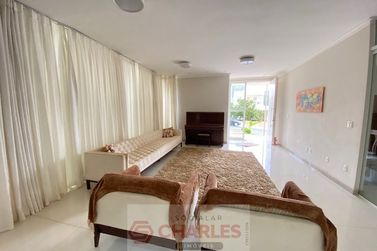 Casa &agrave; venda - 369m&sup2; - Centro