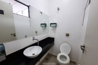 Sala Comercial para alugar - 114m&sup2; - Centro