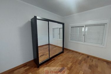 Casa para alugar - 340m&sup2; - Centro