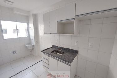 Apartamento para alugar - 48m&sup2; - Centro
