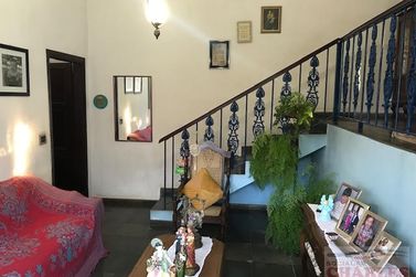 Casa &agrave; venda - 233m&sup2; - Centro