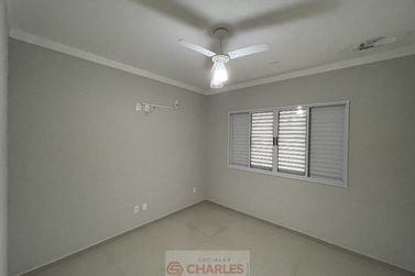 Apartamento &agrave; venda - 103m&sup2; - Centro