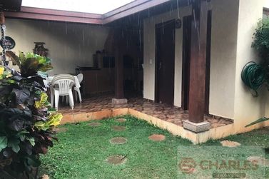 Casa &agrave; venda - 164m&sup2; - Centro