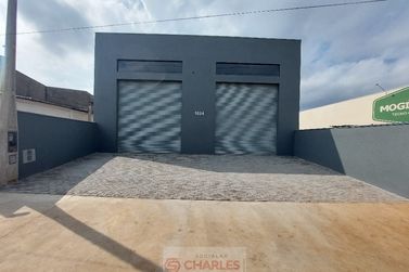 Sal&atilde;o Comercial para alugar - 300m&sup2; - Centro