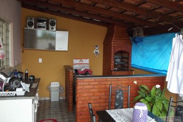 Casa &agrave; venda - 120m&sup2; - Centro