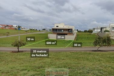 Terreno &agrave; venda - 10m&sup2; - Centro