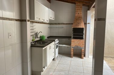 Casa &agrave; venda - 10m&sup2; - Centro