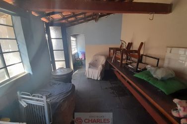 Casa &agrave; venda - 230m&sup2; - Centro