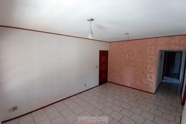 S&iacute;tio &agrave; venda - 340m&sup2; - Centro