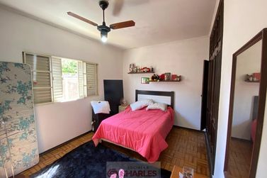 Casa &agrave; venda - 261m&sup2; - Centro