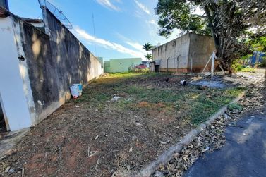 Terreno para alugar - 334m&sup2; - Centro