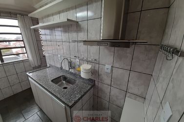 Apartamento &agrave; venda - 48m&sup2; - Centro