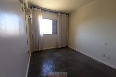 Apartamento para alugar - 94m&sup2; - Centro