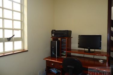 Casa &agrave; venda - 283m&sup2; - Centro