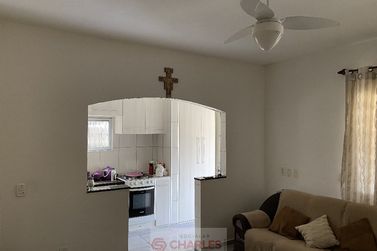 S&iacute;tio &agrave; venda - 400m&sup2; - Centro
