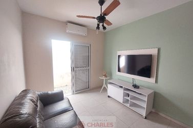 Casa &agrave; venda - 200m&sup2; - Centro