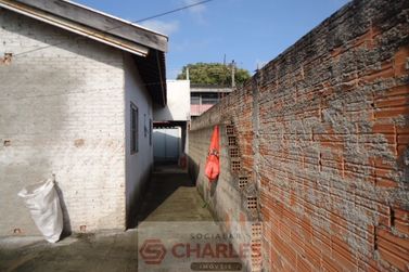 Casa &agrave; venda - 70m&sup2; - Centro