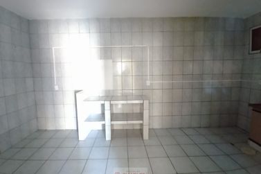 Casa para alugar - 120m&sup2; - Centro