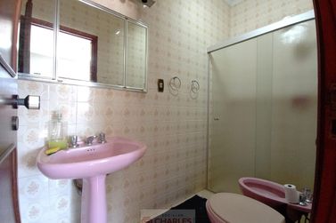 Casa para alugar - 360m&sup2; - Centro