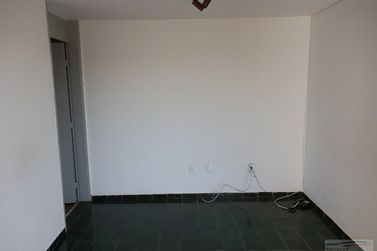 Apartamento &agrave; venda - 48m&sup2; - Centro