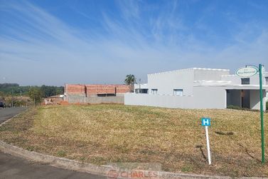 Terreno &agrave; venda - 10m&sup2; - Centro