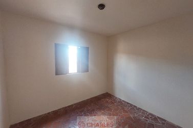 Casa para alugar - 54m&sup2; - Centro