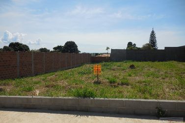 Terreno &agrave; venda - 10m&sup2; - Centro