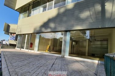 Sal&atilde;o Comercial &agrave; venda - 180m&sup2; - Centro