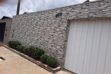 Casa &agrave; venda - 169m&sup2; - Centro
