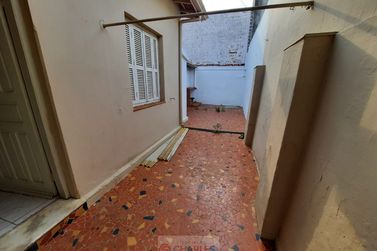 Sal&atilde;o Comercial para alugar - 182m&sup2; - Centro