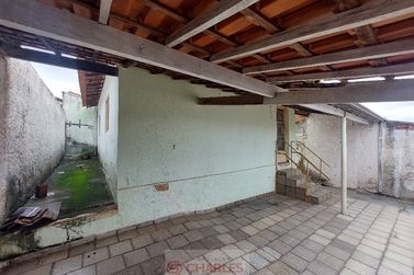 Casa &agrave; venda - 126m&sup2; - Centro