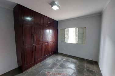 Casa para alugar - 173m&sup2; - Centro