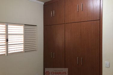 Casa &agrave; venda - 150m&sup2; - Centro