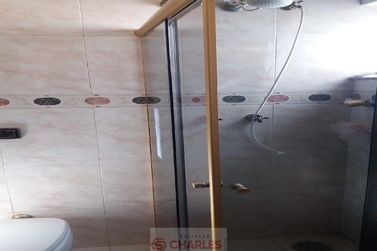 Casa &agrave; venda - 242m&sup2; - Centro