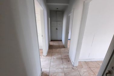 Sal&atilde;o Comercial para alugar - 10m&sup2; - Centro