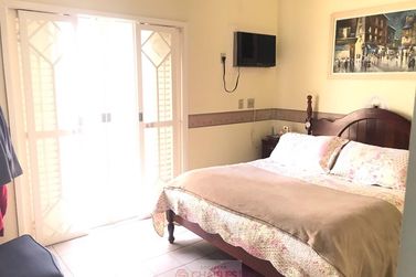 Casa &agrave; venda - 180m&sup2; - Centro