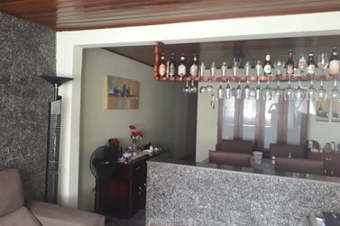 Casa &agrave; venda - 81m&sup2; - Centro