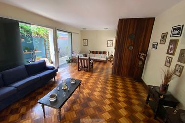 Casa &agrave; venda - 276m&sup2; - Centro
