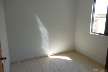 Apartamento &agrave; venda - 48m&sup2; - Centro