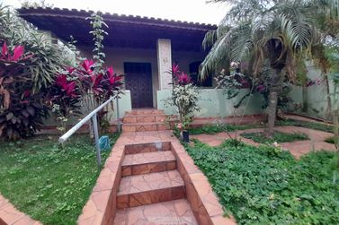 Casa &agrave; venda - 152m&sup2; - Centro