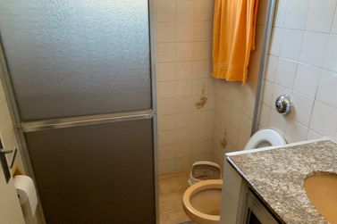 Casa &agrave; venda - 100m&sup2; - Centro