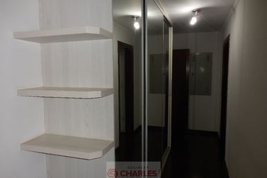 Apartamento &agrave; venda - 180m&sup2; - Centro
