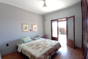 Casa para alugar - 360m&sup2; - Centro