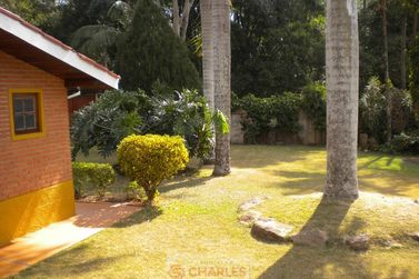 S&iacute;tio &agrave; venda - 300m&sup2; - Centro
