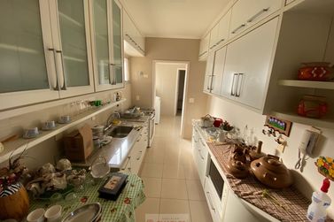 Apartamento &agrave; venda - 86m&sup2; - Centro